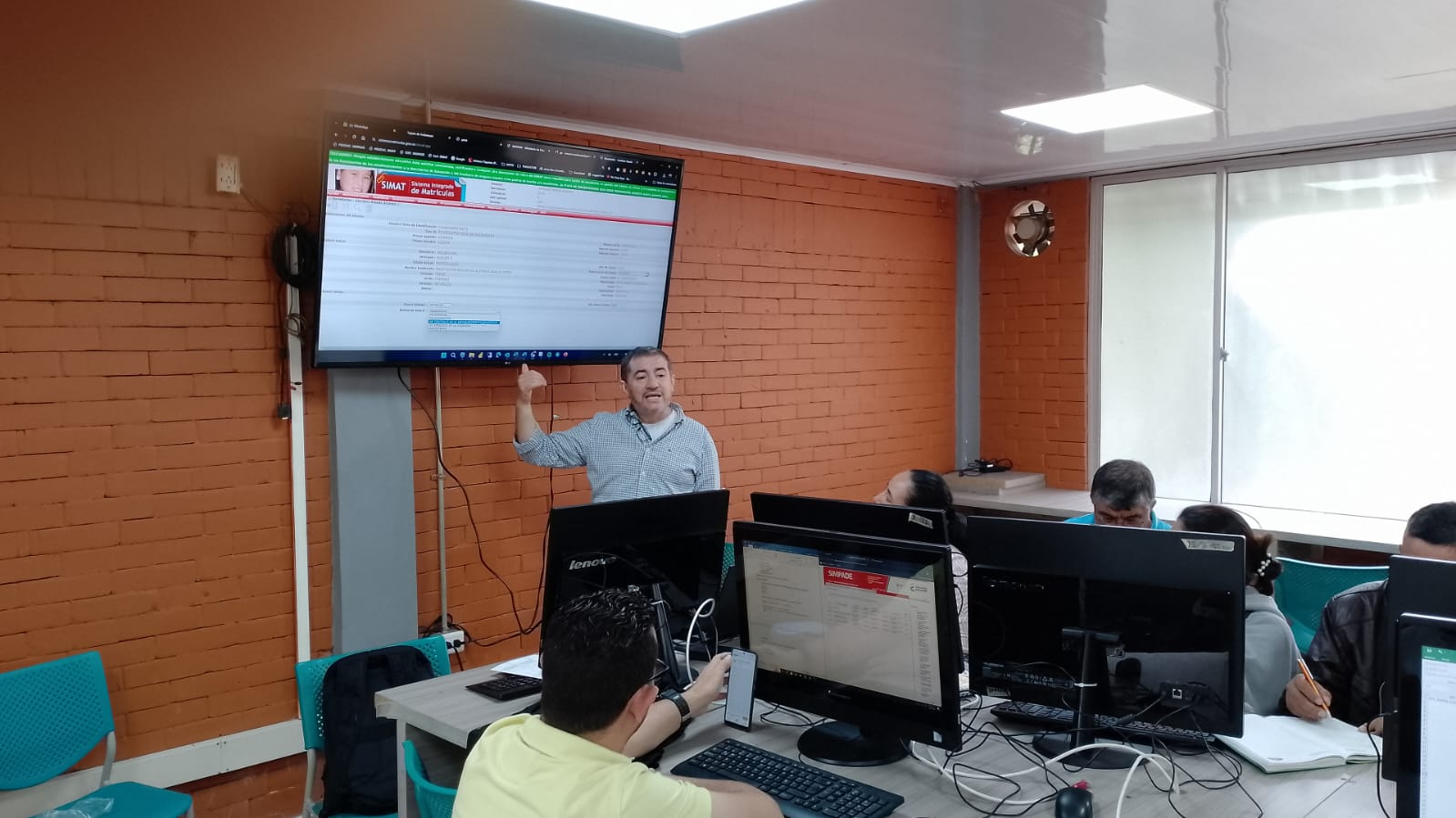 CAPACITACIÓN TEÓRICO PRACTICO EN LA OPERATIVIDAD DEL APLICATIVO “SIMPADE”